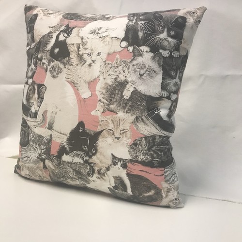 Cat cushion covers pink design - covers,